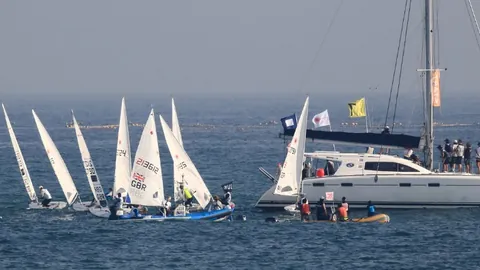 滕哈赫谈年轻一代：批评敏感度上升，前辈更具韧性